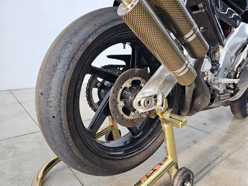 1999 Aprilia RS250 Factory Race Bike – Ultra-Rare Track-Only Two-Stroke (Limited Production) - Image 9
