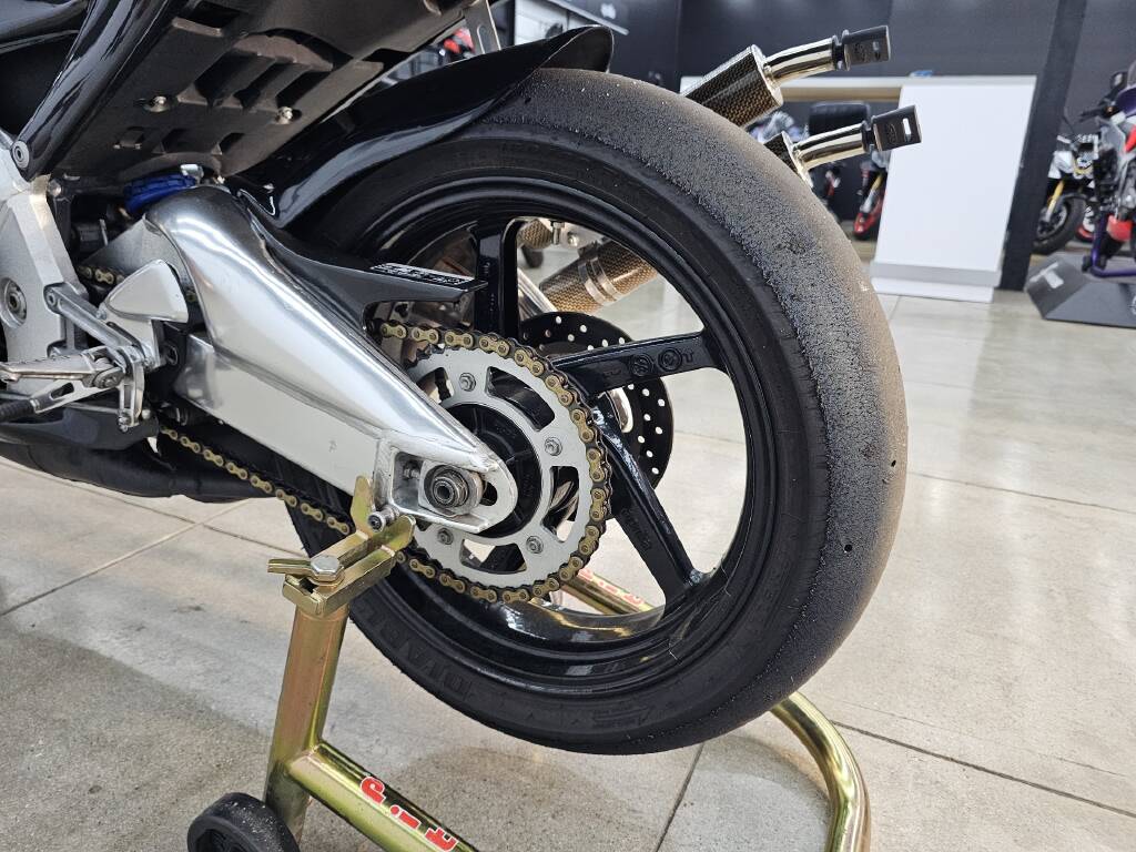 1999 Aprilia RS250 Factory Race Bike – Ultra-Rare Track-Only Two-Stroke (Limited Production) - Image 10